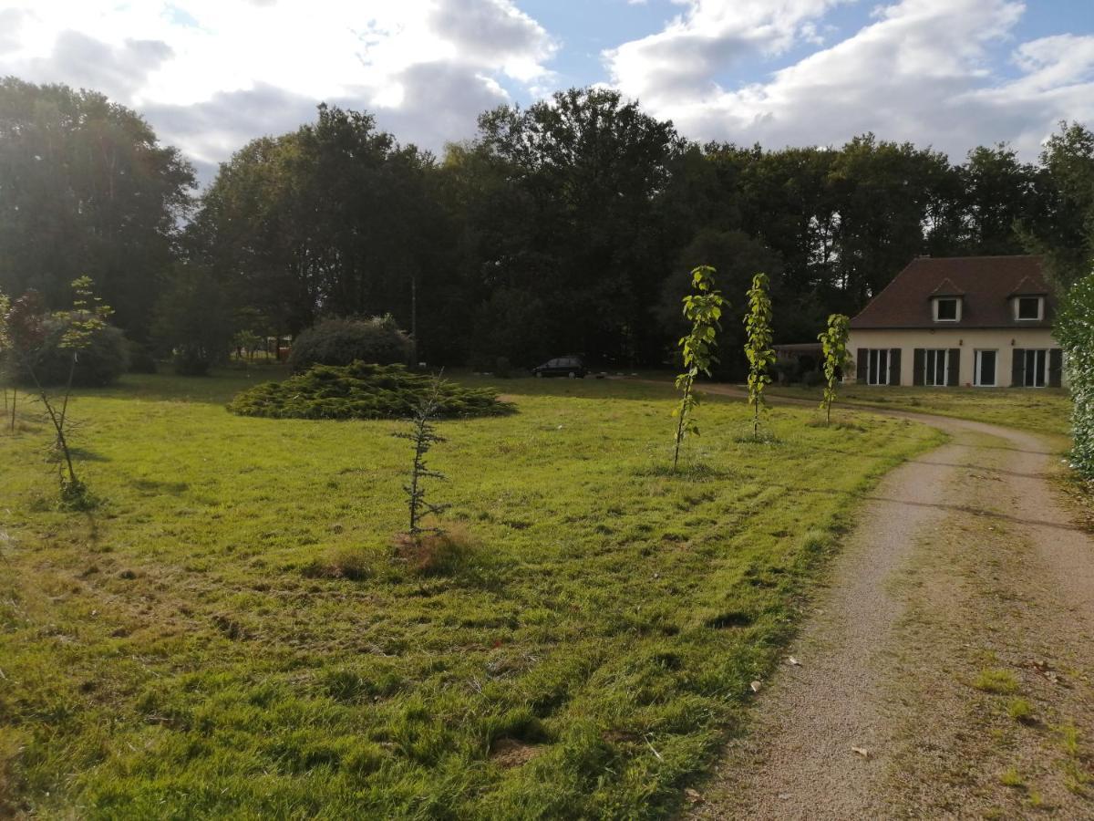 Le Gite Du Parc La Coquille Bagian luar foto
